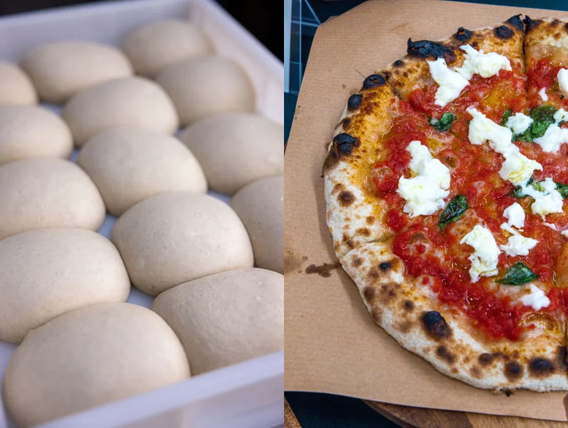 Vers pizzadeeg en een pizza margherita met buffelmozzarella